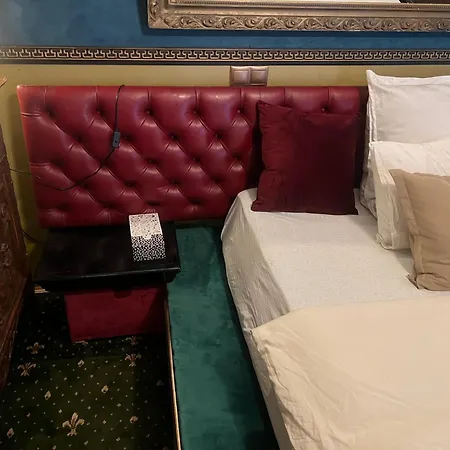 Classic Story In Old Ii * Cluj-Napoca